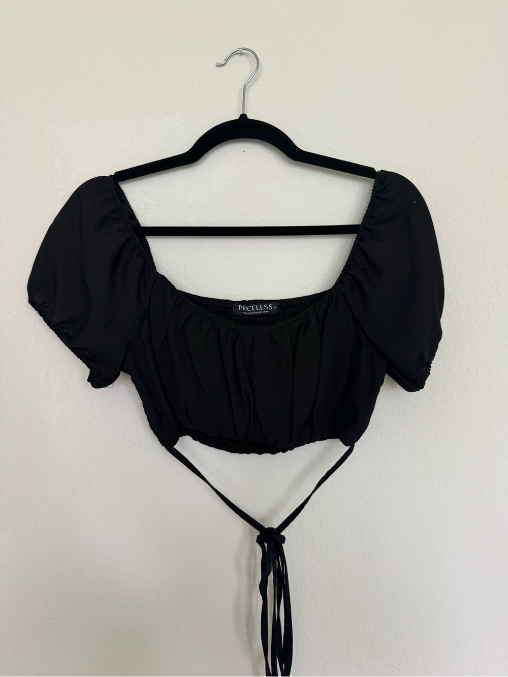 Black Puff Sleeve Tie-Front Crop Top